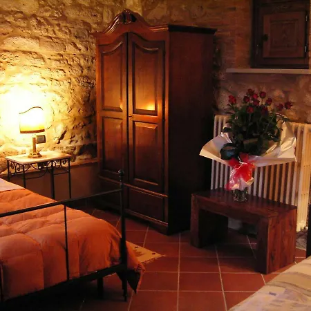 Le Pergoline Bed & Breakfast *