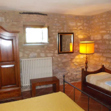 ベッド・アンド・ブレックファスト Le Pergoline